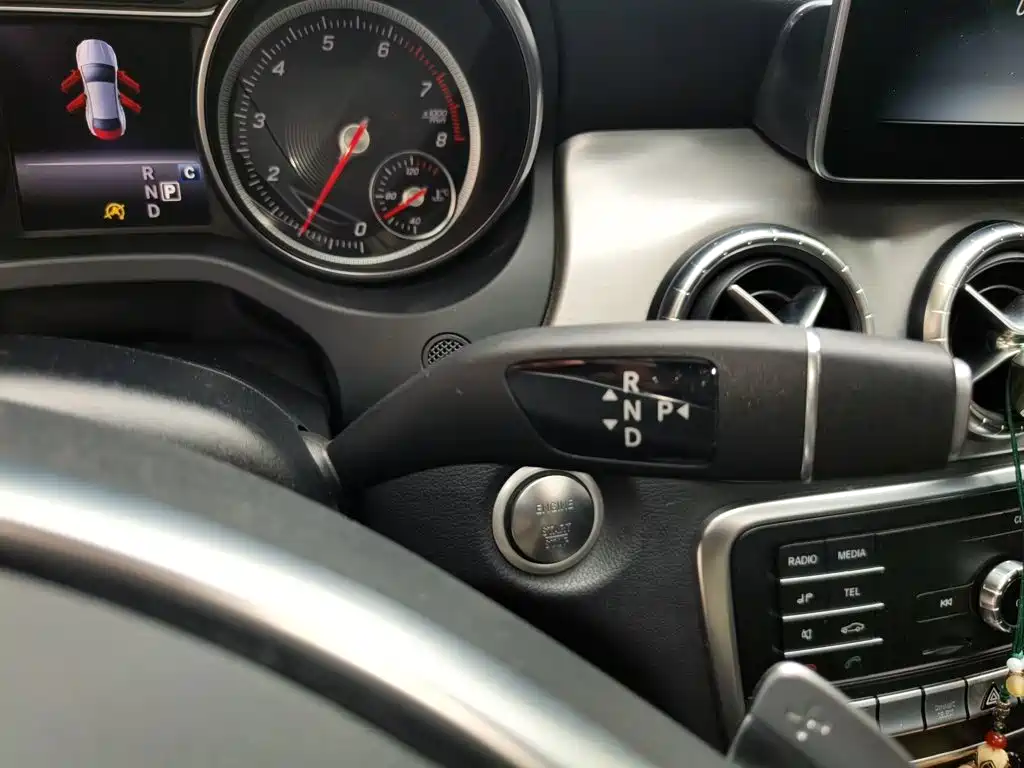 Mercedes-Benz CLA 2018 — фото 11