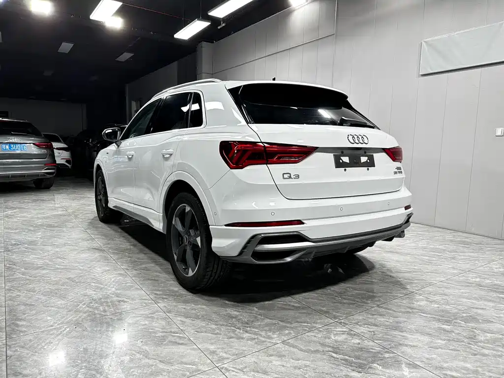 Audi Q3 2022