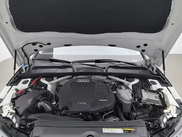 Audi A4L 2019