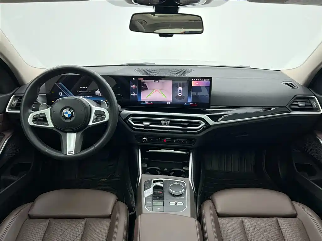 BMW 3 Series 2023 — фото 19