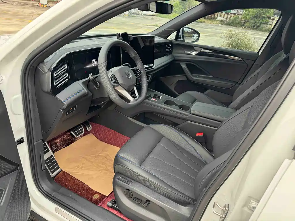 Volkswagen Tiguan L 2025 — фото 4