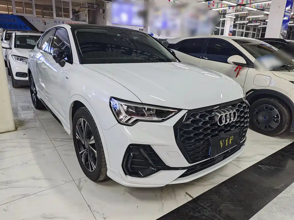 Audi Q3 Sportback 2023 — фото 3