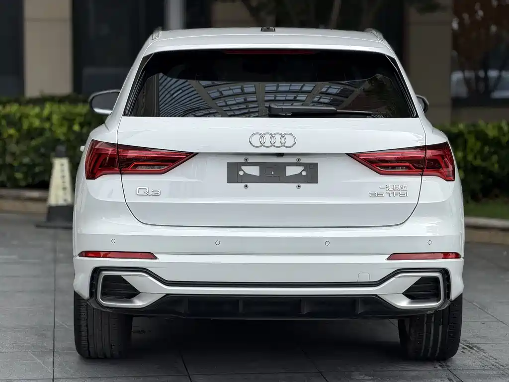 Audi Q3 2025 — фото 10