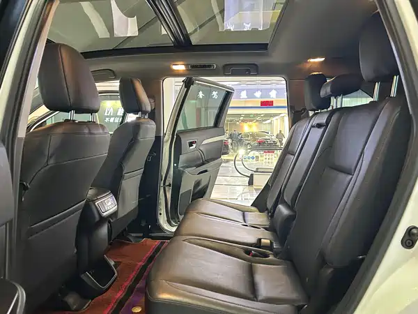 Toyota Highlander 2018