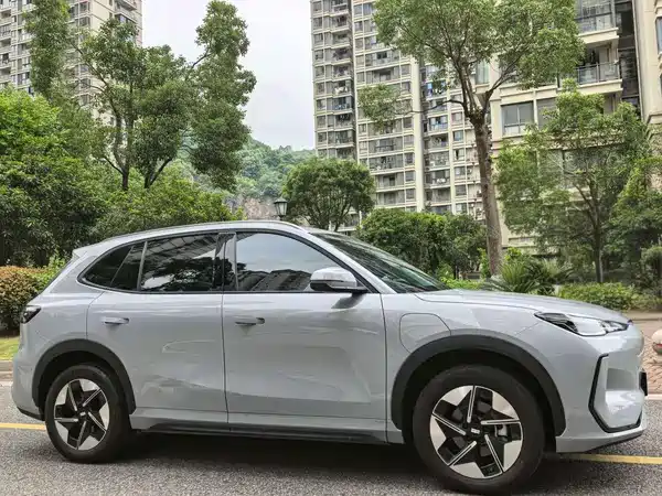 Geely Galaxy E5 2025
