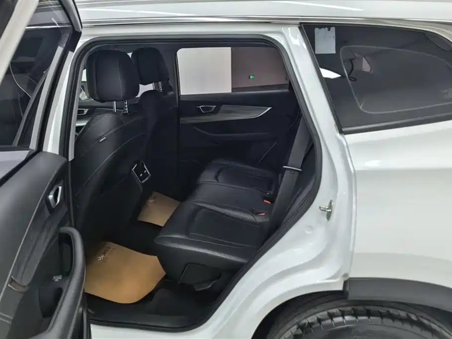 Chery Tiggo 8 PLUS 2021 — фото 11