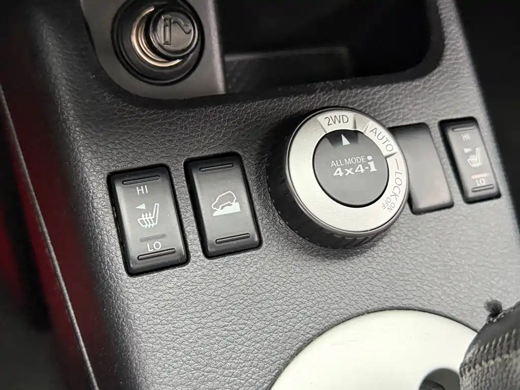 Nissan X-Trail 2011 — фото 12