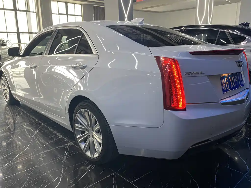 Cadillac ATS-L 2018 — фото 5