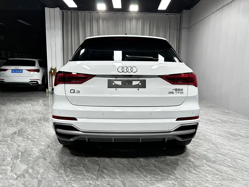 Audi Q3 2022