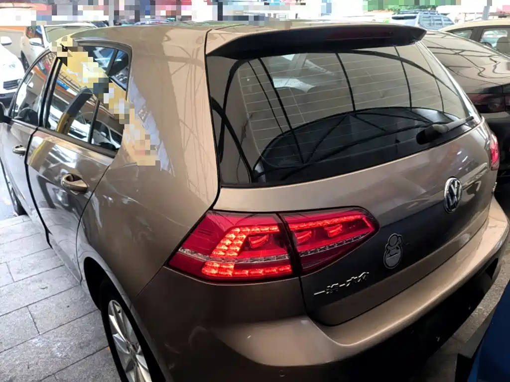 Volkswagen Golf 2016