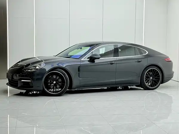 Porsche Panamera 2020