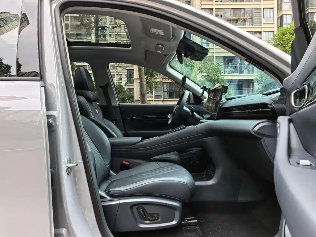 Geely Galaxy E5 2025 — фото 11