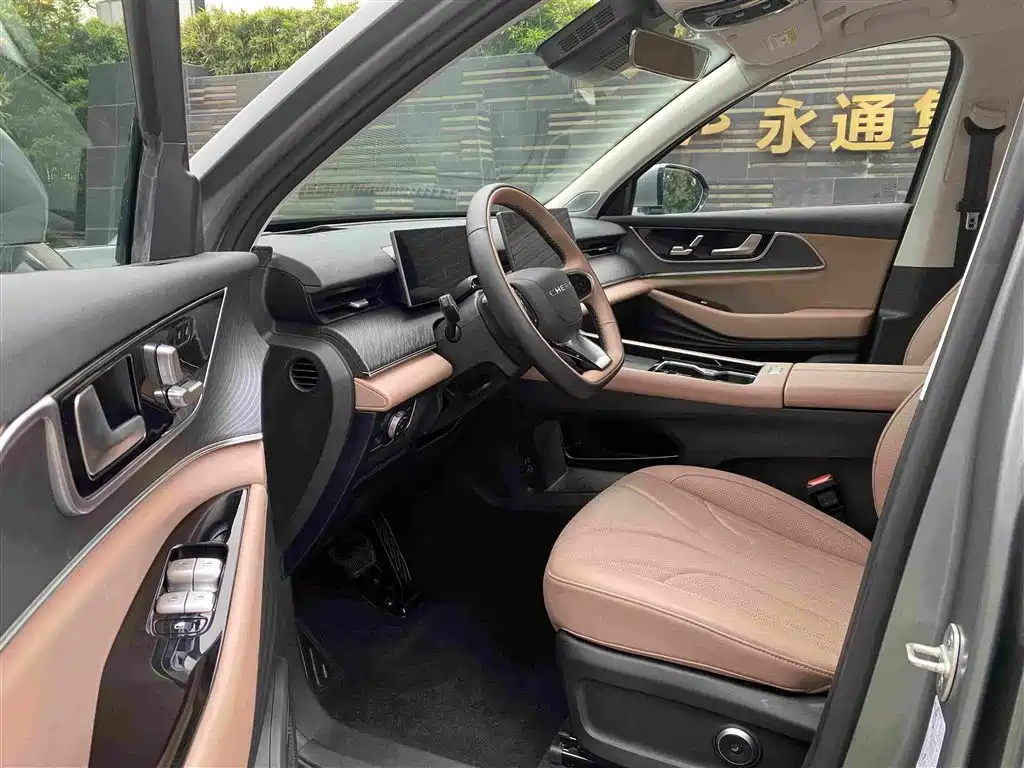 Chery Tiggo 8L 2025 — фото 4