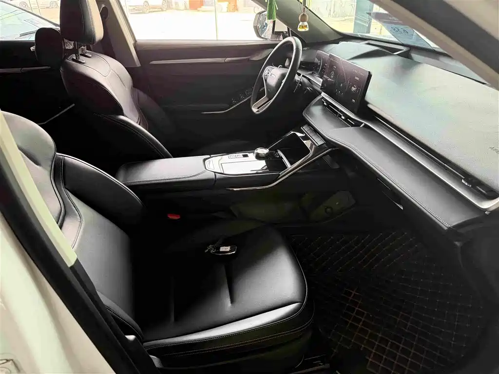 Haval H6 2023 — фото 15