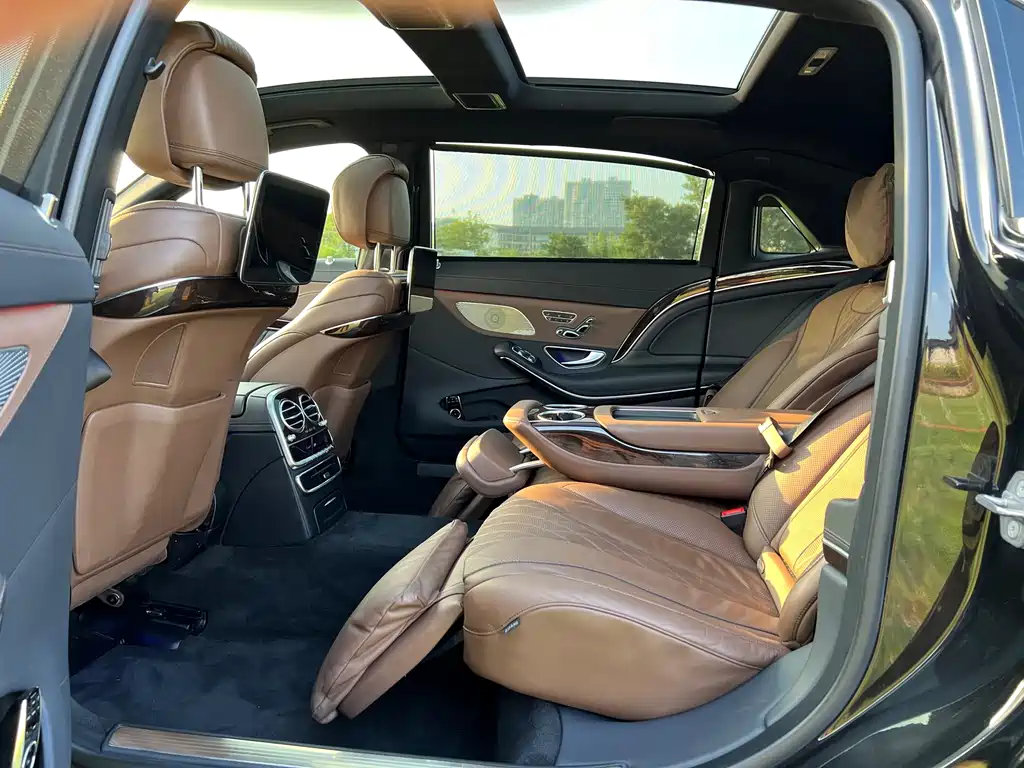 Mercedes-Benz Maybach S-Class 2020