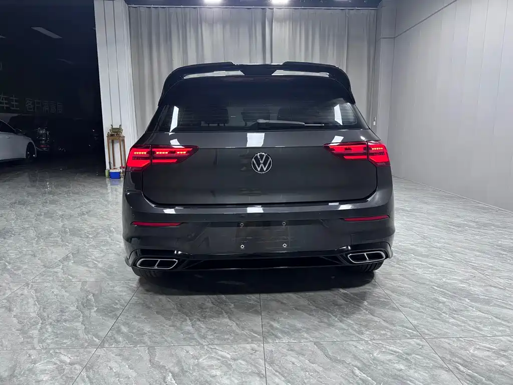 Volkswagen Golf 2022