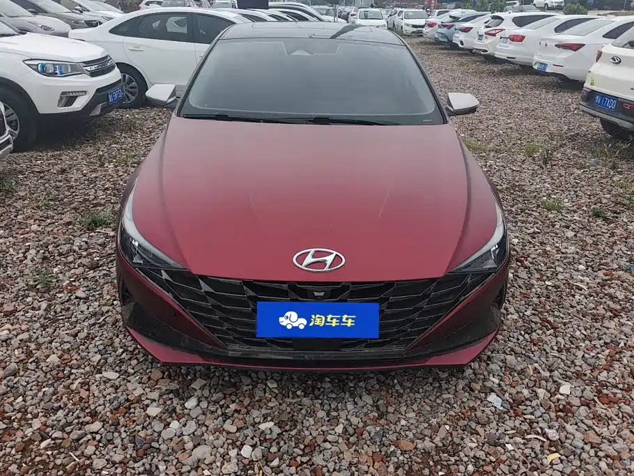 Hyundai Elantra 2021