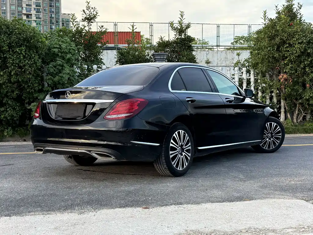 Mercedes-Benz C-Class 2015 — фото 5