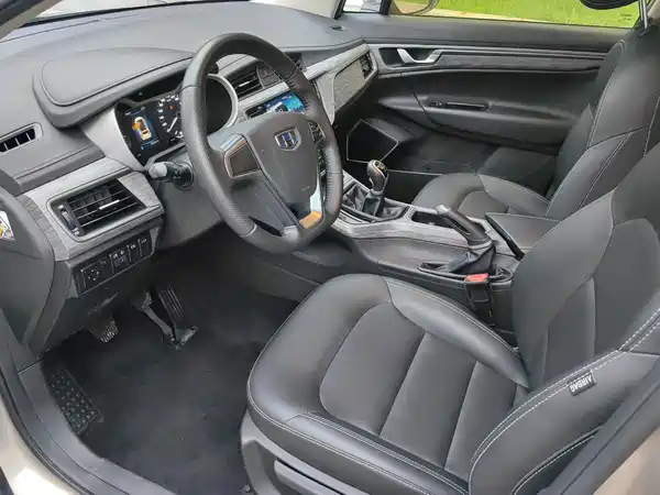 Geely Emgrand GS 2019
