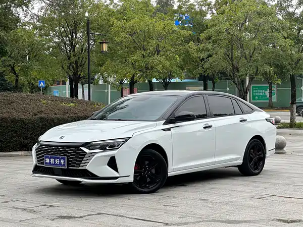 Dongfeng Yixuan MAX 2023