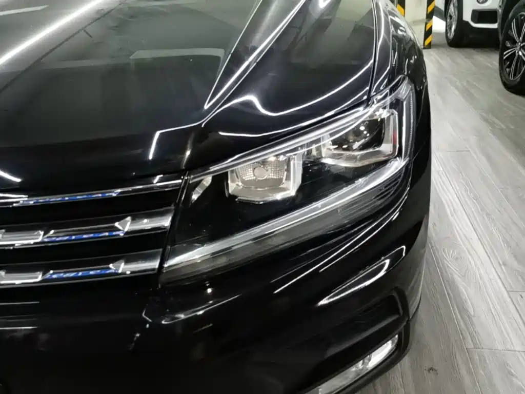 Volkswagen Tiguan L 2020 — фото 24