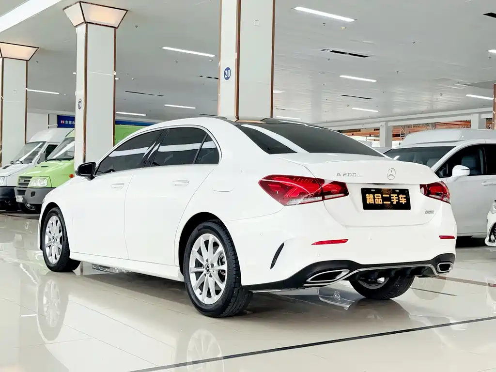 Mercedes-Benz A-Class 2022 — фото 5