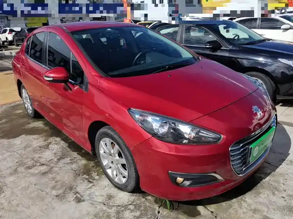 Peugeot 308 2014