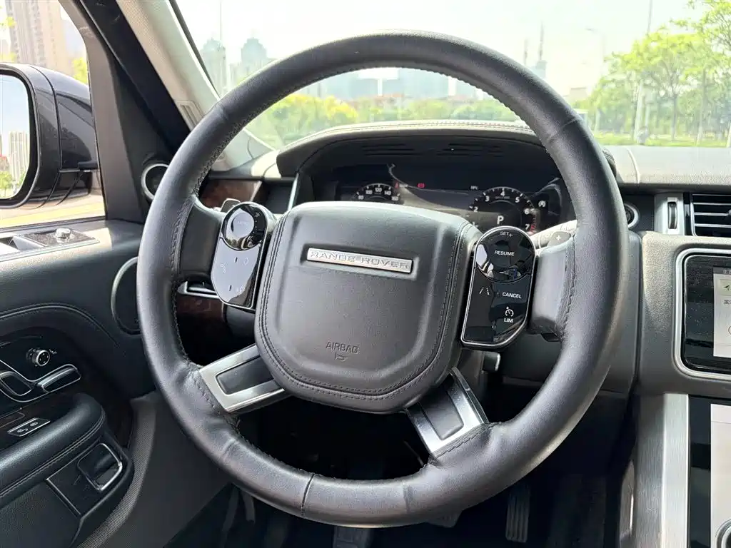 Land Rover Range Rover 2020 — фото 12