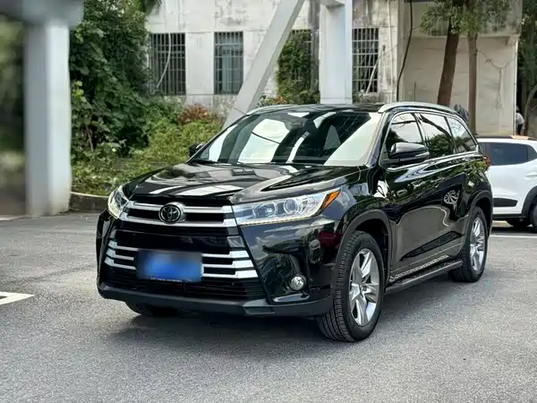 Toyota Highlander 2020