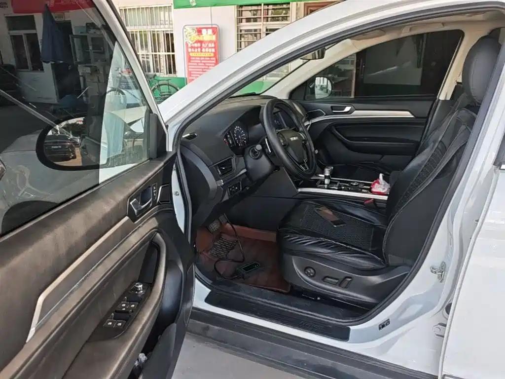 Haval H6 2020 — фото 16