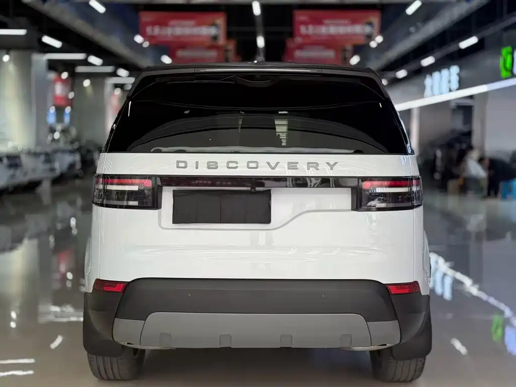 Land Rover Discovery 2017 — фото 7