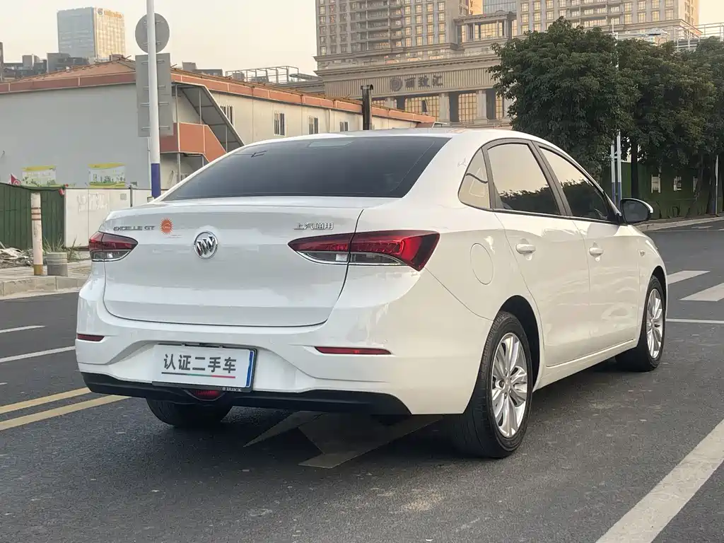 Buick Excelle GT 2021 — фото 16