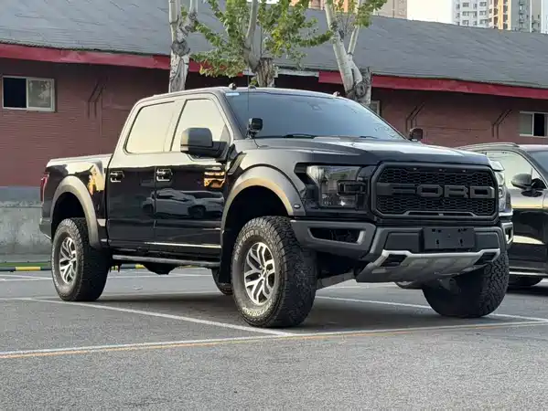 Ford F-150 Raptor 2017