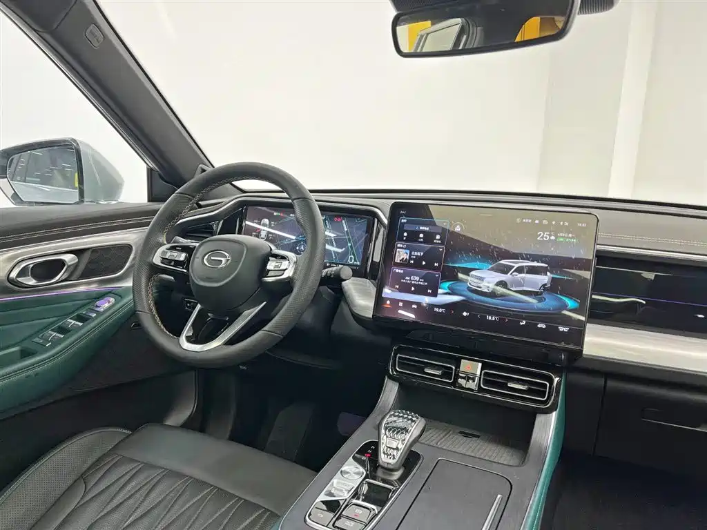 GAC Motor Trumpchi GS8 2022 — фото 23