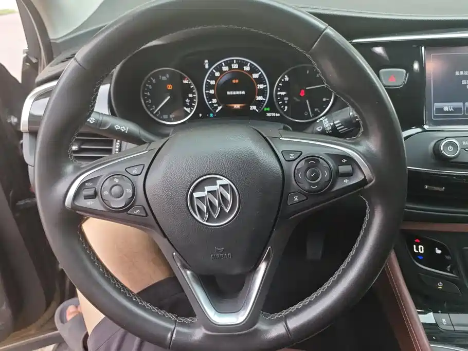 Buick Envision Plus 2018 — фото 15