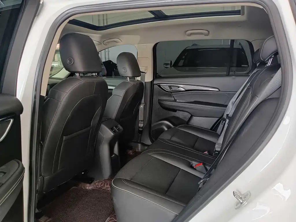 Buick Envision Plus 2023 — фото 15