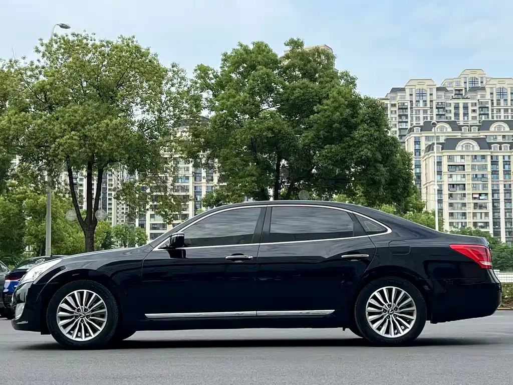 Hyundai Equus 2014 — фото 2