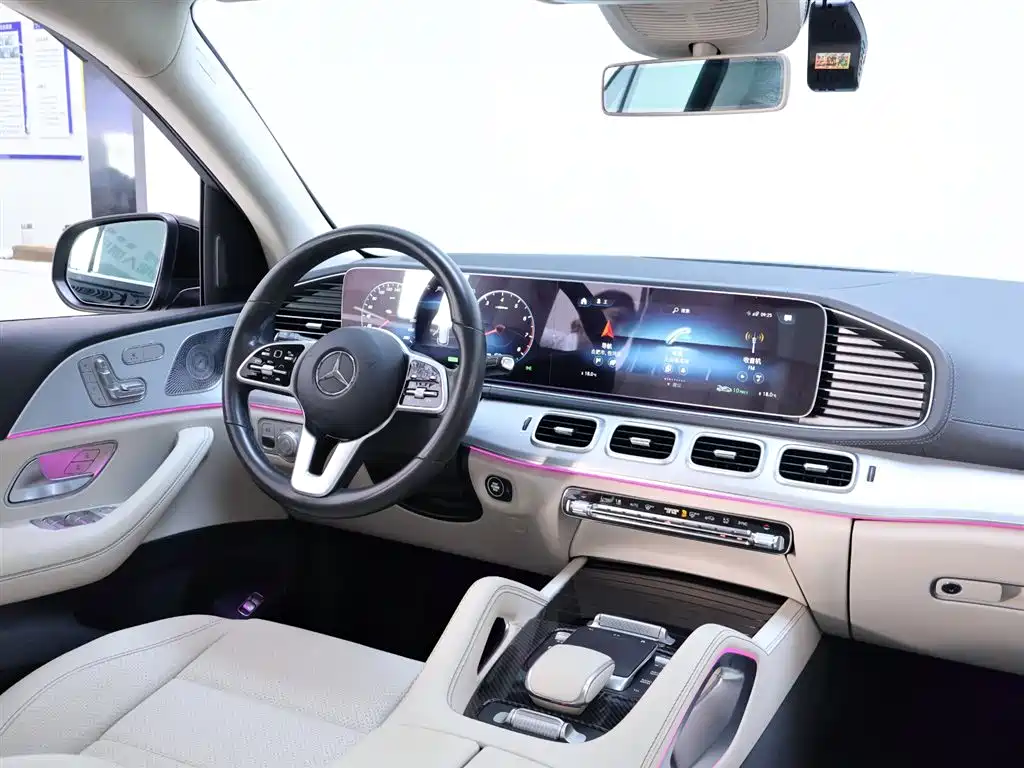 Mercedes-Benz GLE 2020 — фото 14
