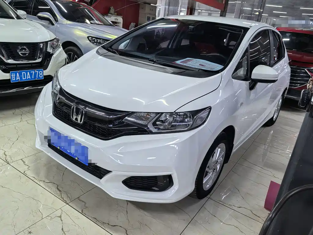 Honda Fit 2019 — фото 1
