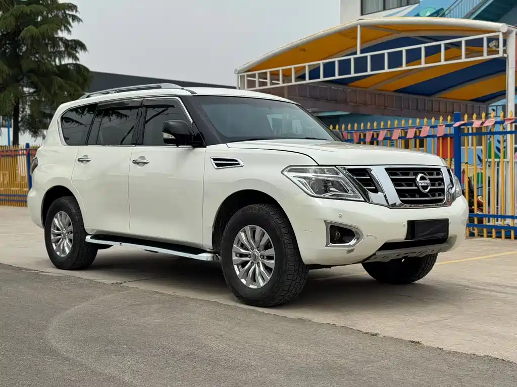 Nissan Patrol 2017 — фото 3
