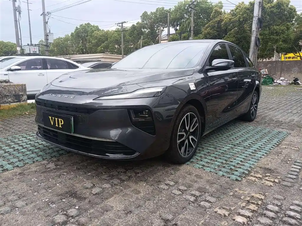 Roewe D6 2025