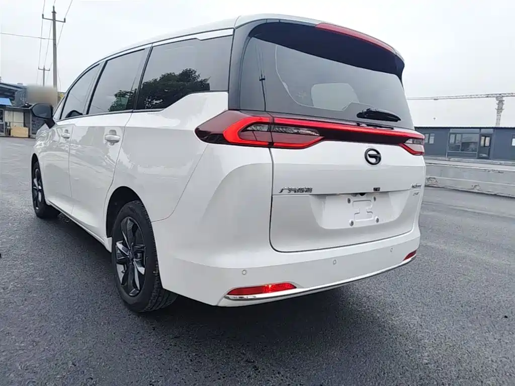 GAC Motor Trumpchi M6 2024 — фото 5