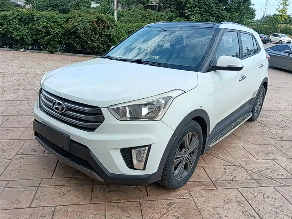 Hyundai ix25 2015 — фото 2
