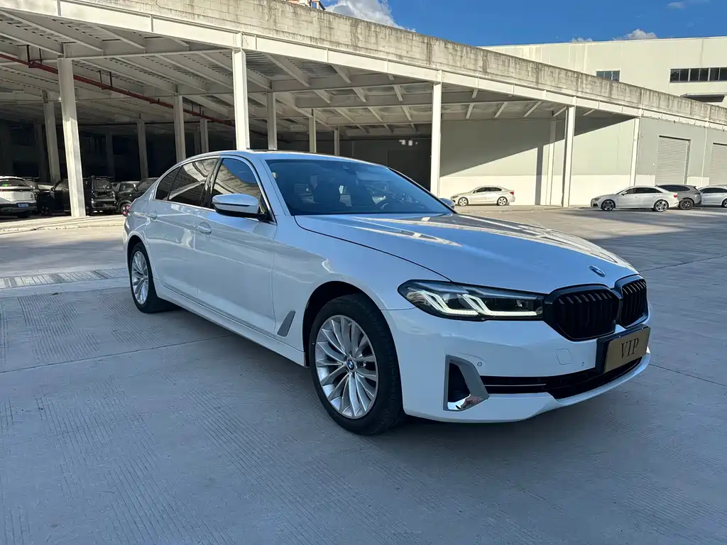 BMW 5 Series 2022