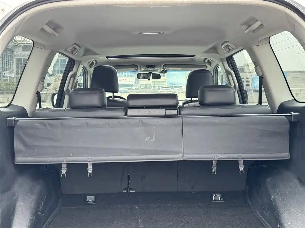 Toyota Prado 2016 — фото 13
