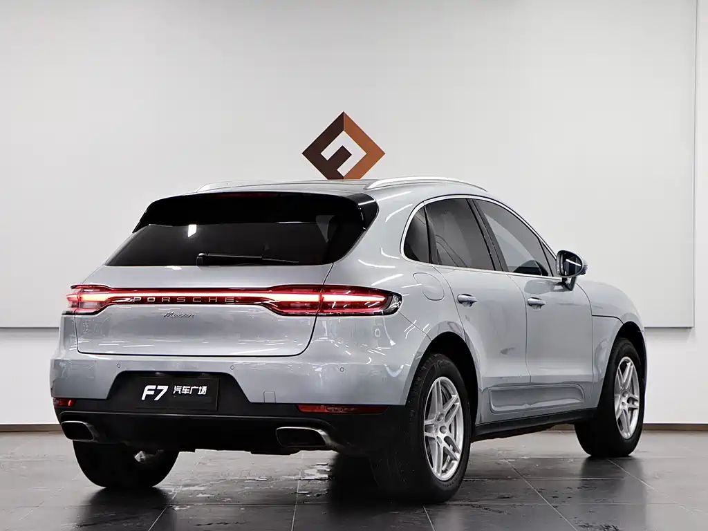 Porsche Macan 2021 — фото 6