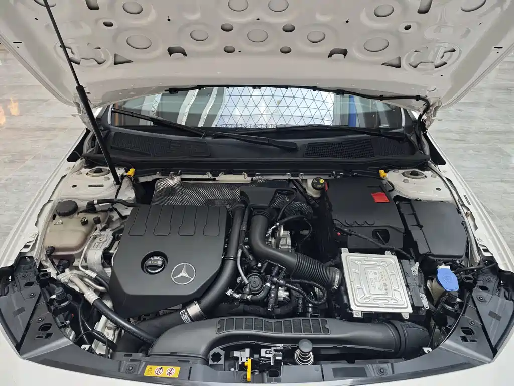 Mercedes-Benz A-Class 2023 — фото 13