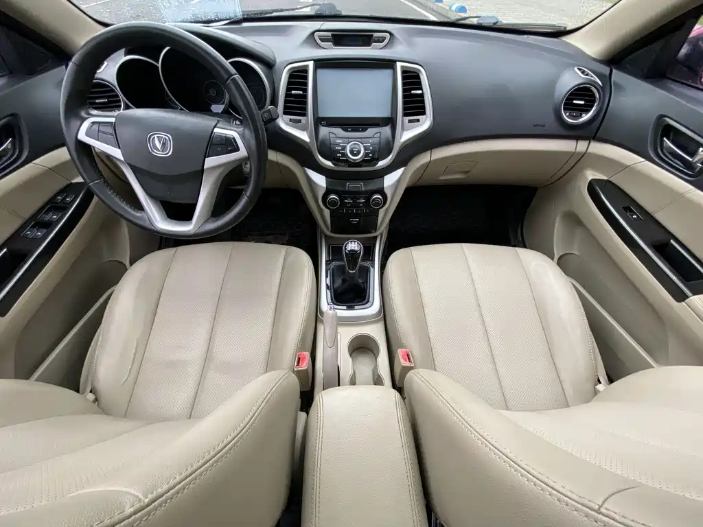 Changan Eado 2014 — фото 17