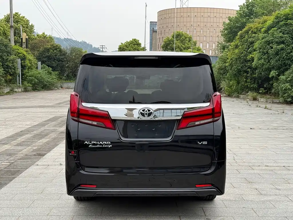 Toyota Alphard 2019 — фото 7