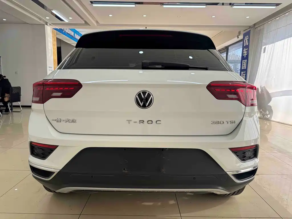Volkswagen T-Roc 2021 — фото 5